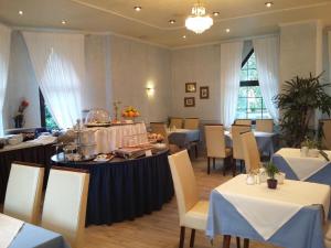 Hotel Molitor,Frankfurt>>Bad Homburg V.D. Hoehe,4 star