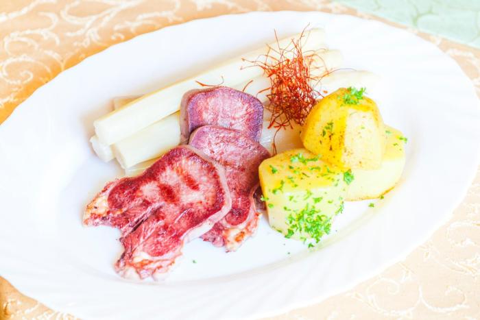 hotel restaurant schwarzes ross