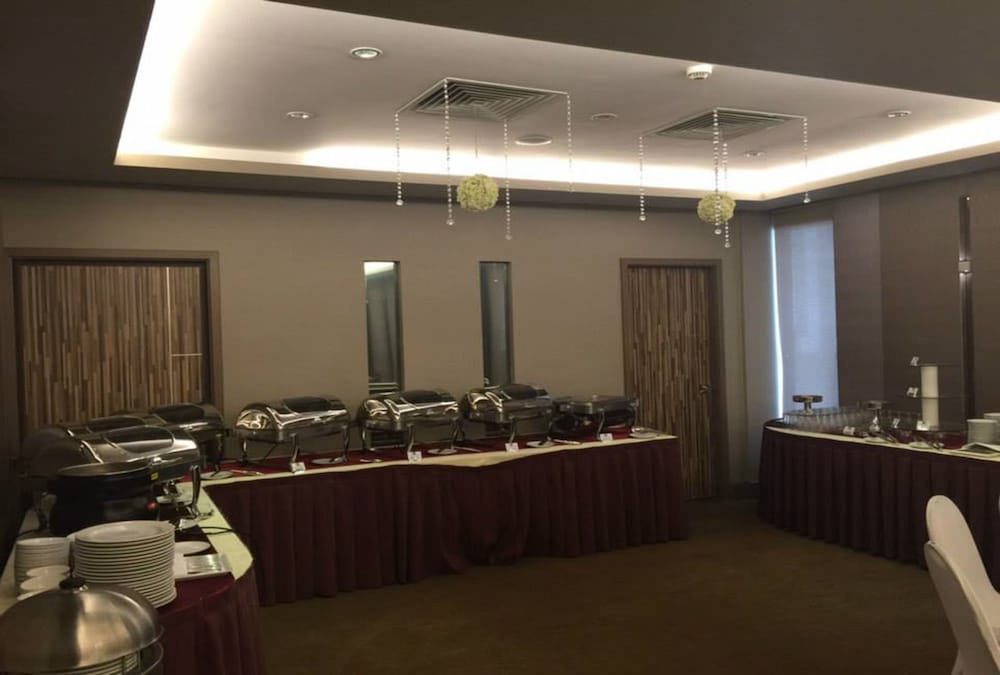 the brunei hotel