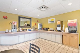 days inn pittsburgh airport