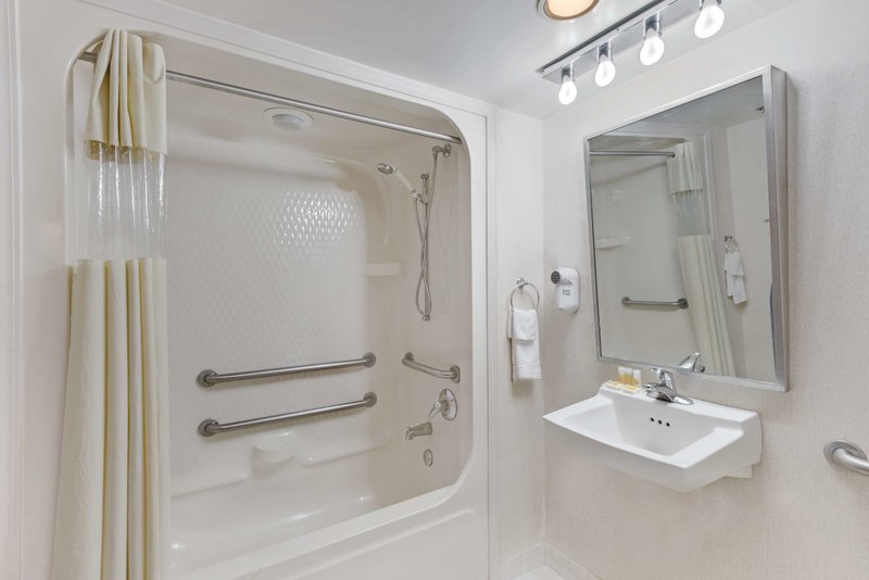 days inn pittsburgh airport