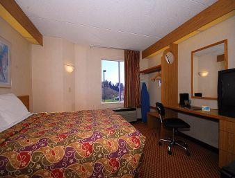 days inn pittsburgh airport