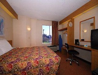 days inn pittsburgh airport