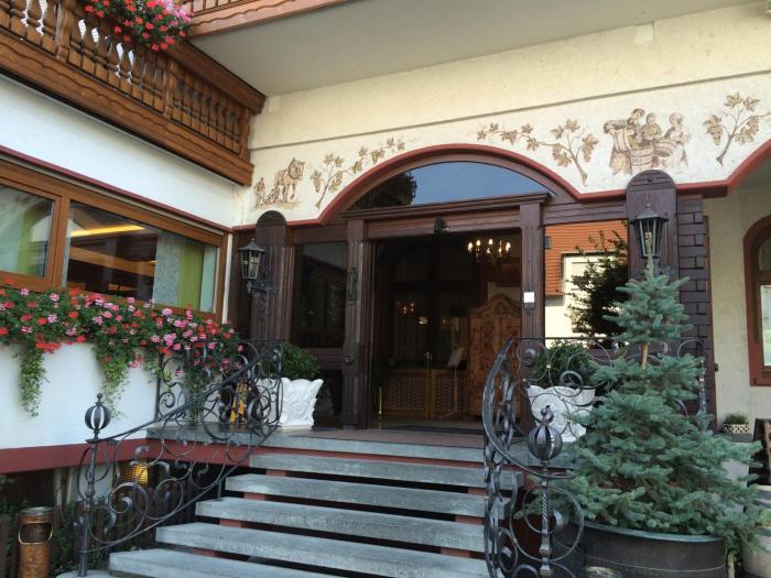 hotel restaurant bierhaeusle