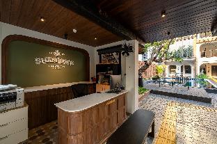 shamrock chiangmai hotel