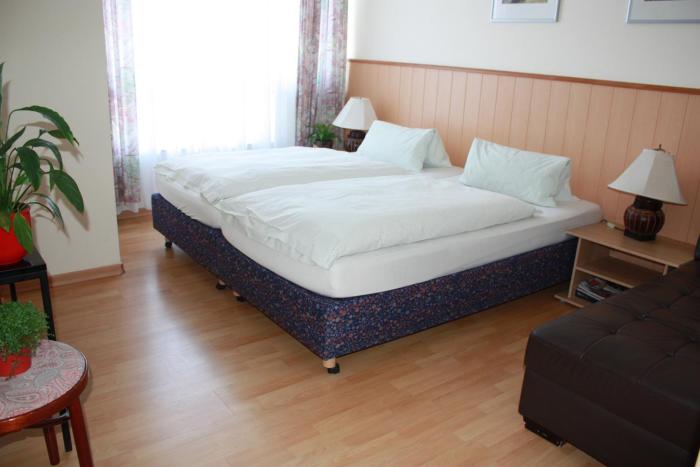 hotel romerhafen