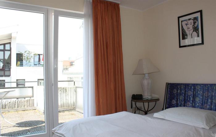 hotel romerhafen