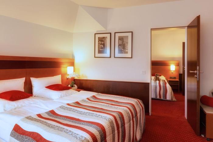 hotel rosenpark laurensberg