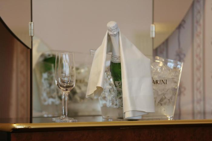 hotel schlemmer victors restaurant