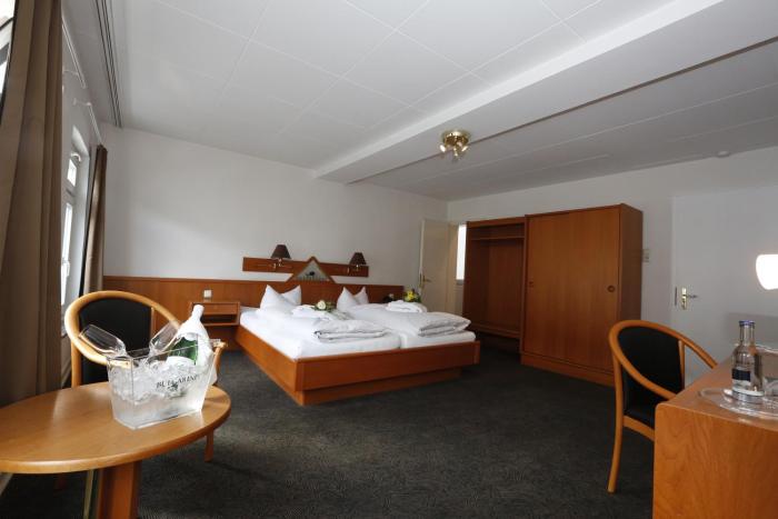 hotel schlemmer victors restaurant