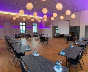 Schone Aussicht,Wachenbuchen>>Frankfurt,3 star