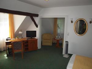 hotel and restaurant bellevue schmolln
