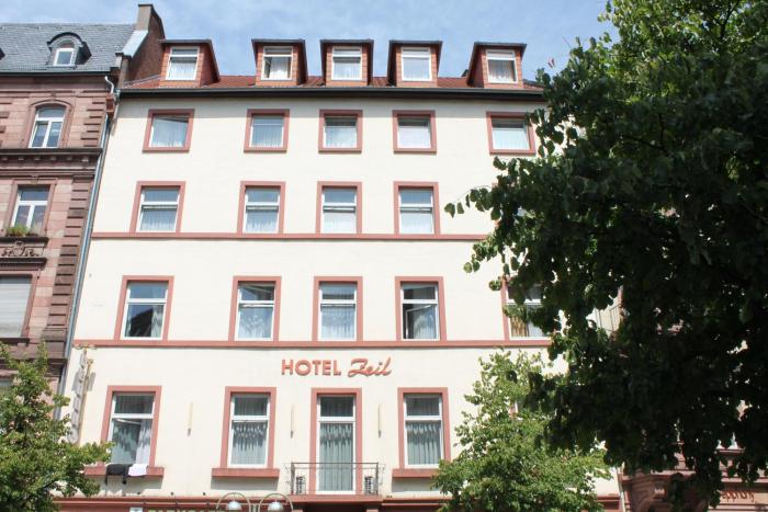 hotel zeil