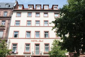 hotel zeil