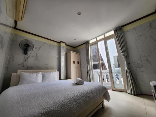 tuan central hotel