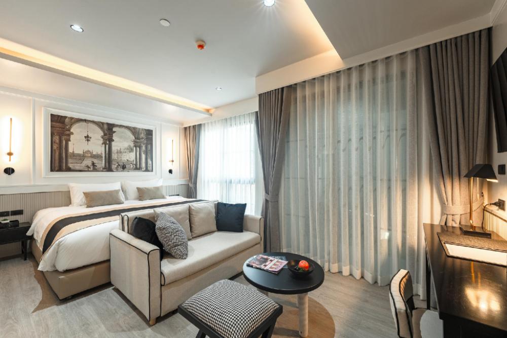 chateau du village patong