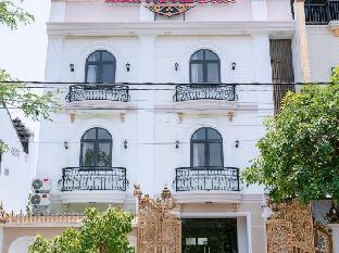 alex hotel and spa