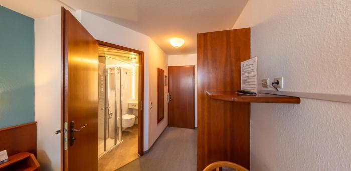 hotel lowen