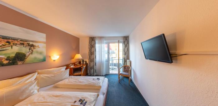 hotel lowen