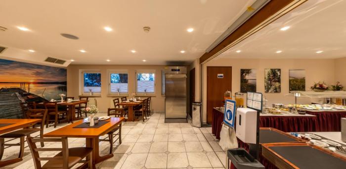 hotel lowen