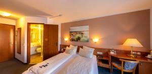hotel lowen