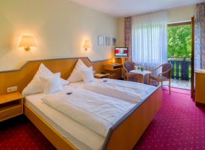 Gasthof & Landhotel Ohrnbachtal,Laudenbach>>Bavaria,3 star