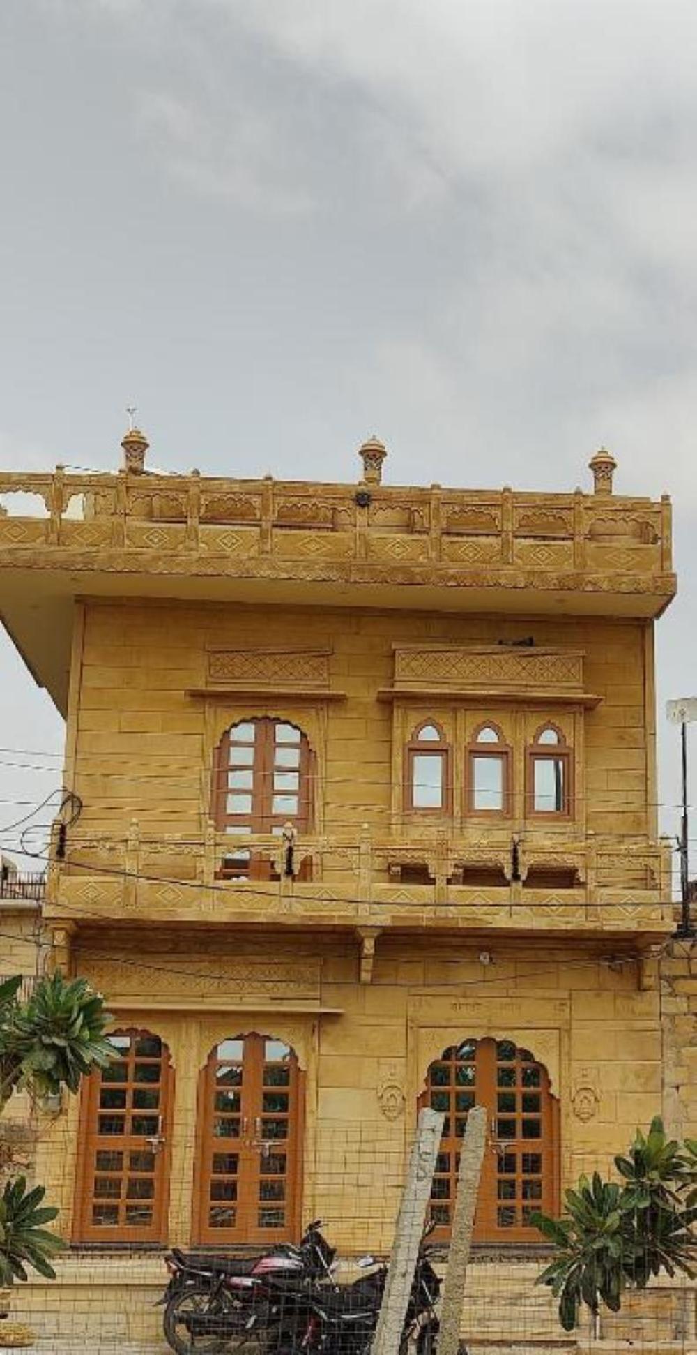 hotel the travel bug jaisalmer