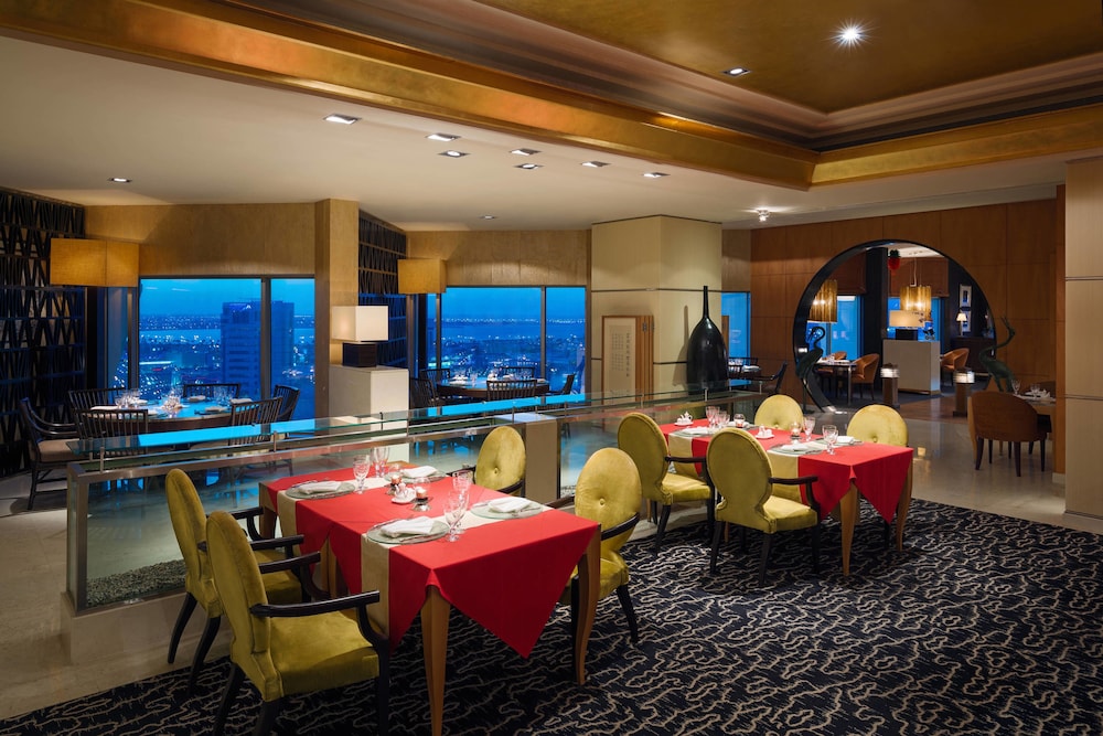 sheraton dammam hotel and convention centre