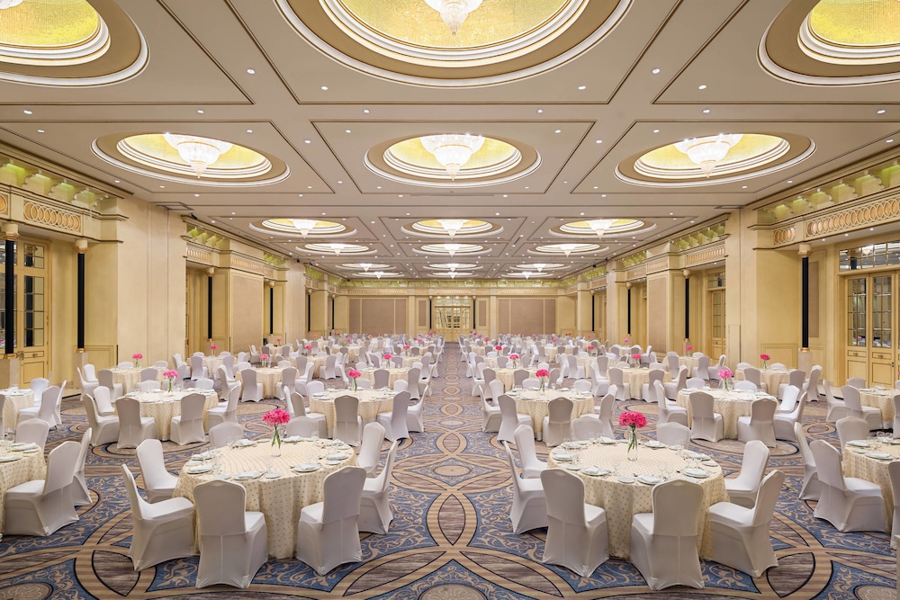 sheraton dammam hotel and convention centre