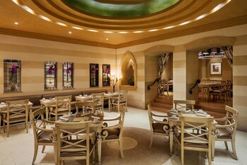 sheraton dammam hotel and convention centre