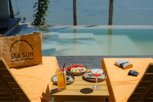 sea sun bed and beyond