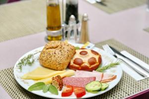 hotel astoria city resort