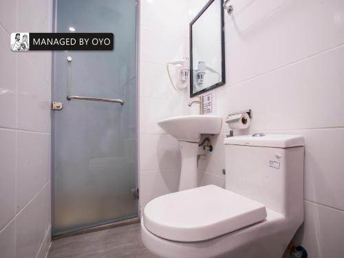 hotel o gs hotels near strand mall