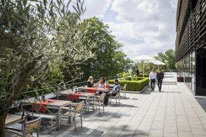 lufthansa seeheim more than a conference hotel