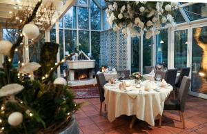 Marienthaler Gasthof,Essen>>Dusseldorf,4 star