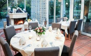 Marienthaler Gasthof,Essen>>Dusseldorf,4 star