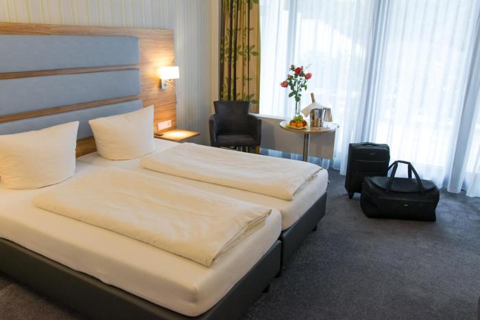 seehotel forst