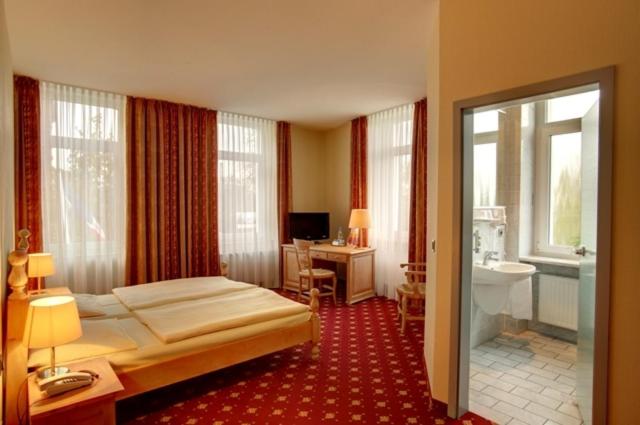 hotel kronprinz