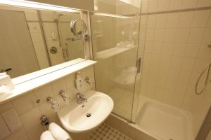 hotel landhaus schieder