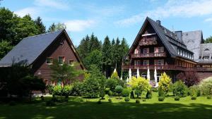 Das Jagdhaus Waldidyll Hotel Bed Und Breakfast,Hartenstein>>Bad Schlema,4 star