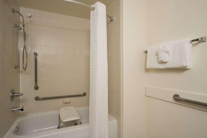 super 8 by wyndham dawson creek