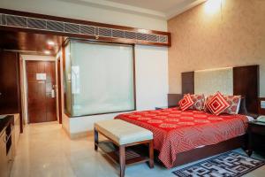 Airport Residency,Dwarka,3 star