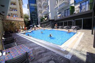 ramira city hotel adults only