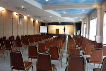 hotel authentic by balladins rodez le segala