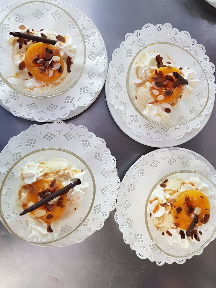 hotel authentic by balladins rodez le segala