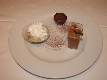 hotel authentic by balladins rodez le segala