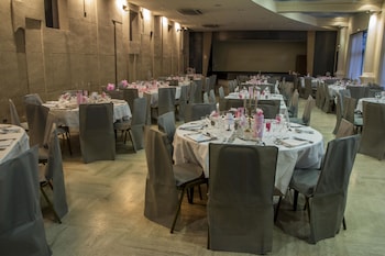 hotel authentic by balladins rodez le segala