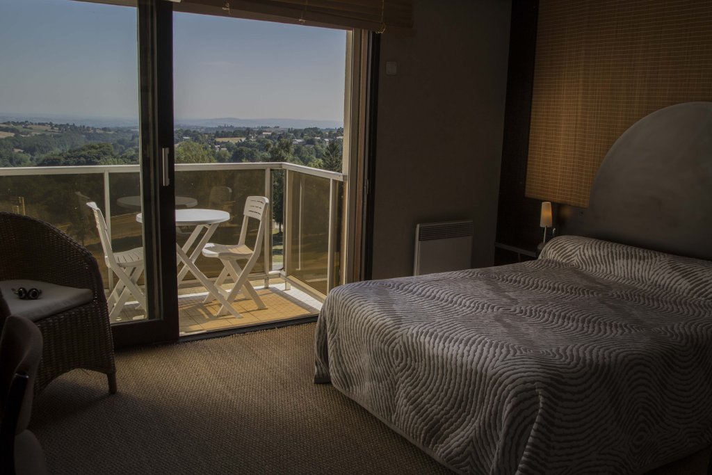 hotel authentic by balladins rodez le segala