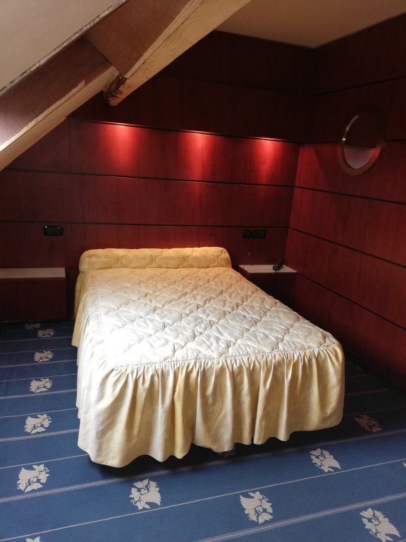 hotel authentic by balladins rodez le segala