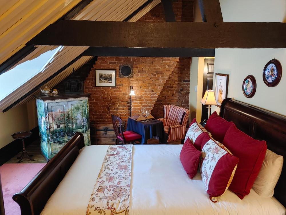 hotel le clos saint louis